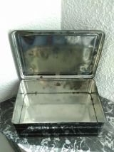 Boite en tôle lithographiée (Casino)