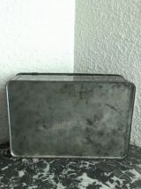 Boite en tôle lithographiée (Casino)