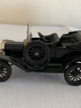 Ford Model T Corgi Classics modèle réduit 1/43ème 