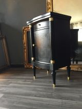 Petite commode style Empire