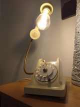 Lampe téléphone vintage sur u43 Ericsson PTT crème de 1962