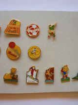 Lot  de 60 Pin's Années 90