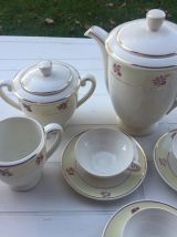 Service à café en porcelaine de Gien