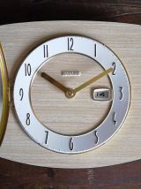 Horloge vintage formica pendule silencieuse Bayard beige