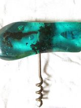 tire bouchon ancien résine inclusion