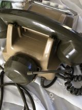 Téléphone a touches vintage