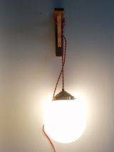 Suspension en opaline années 1950