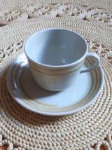 2 tasses et 2 sous tasses - Atelier d'art de Lorraine 