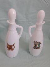 Huilier et vinaigrier en opaline