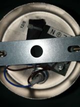 une paire de petites appliques