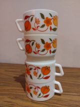 4 tasses à café Arcopal décor fleurs vintage TBE
