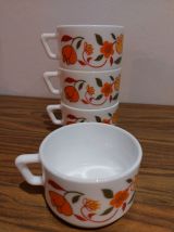 4 tasses à café Arcopal décor fleurs vintage TBE