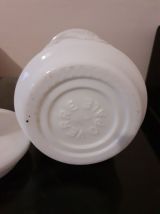 Pot. Verre opale. Années 50/6/70.