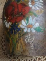 Ancienne cruche en terre cuite à deux anses (décor fleuri)