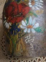 Ancienne cruche en terre cuite à deux anses (décor fleuri)