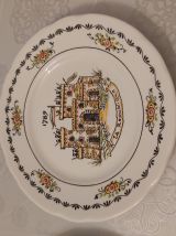 Assiettes porcelaine republique C.B.M