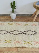 Tapis berbere marocain 105x77cm