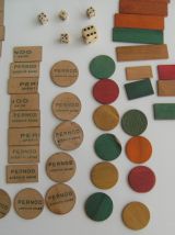 Boite de mise jetons publicitaires pernod apéritifs anisés 