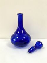 Superbe carafe ancienne en verre bleu cobalt 