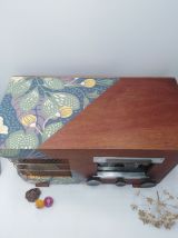 lampe radio / détournement d'objet/ lampe industrielle