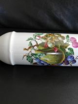 Ancienne bouteille en céramique peinte