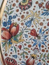 Dessous de plat à motifs floraux