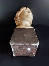 buste jeune fille art déco