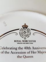 Assiette de collection "Les roses de la reine" d'Angleterre 