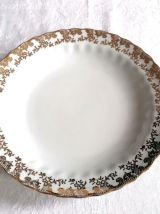 Assiettes porcelaine Saint Amand dorées 