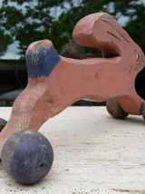 Ancien jouet à tirer en bois à roulettes animalier  lapin