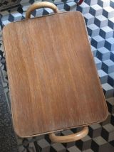 Porte revue en rotin vintage