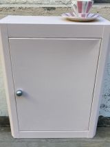 Armoire à pharmacie métal 