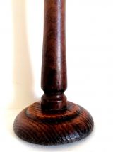 Grand mortier en bois sur pied 