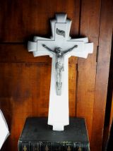 Grande croix catholique en faience (60 cm) - Choisy-le-Roi 