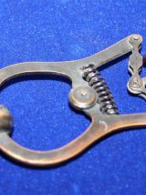 SAUTE- RUISSEAU XIXème RELEVE JUPE