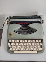 Machine à écrire ABC vintage