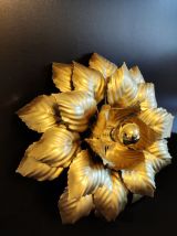 applique murale feuilles dorée 3 corolles