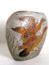 Vase en laiton cloisonné aux canards, vers 1900 