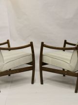 Paire de fauteuils type B-8410 scandinave bois tourné et pli