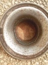 bougeoir  en métal argenté, effet rouillé