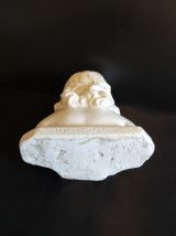 buste jeune fille en plâtre