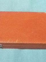 12 couteaux,  vintage  avec  coffret