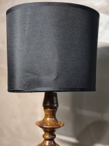 lampe  1950  pied tourner en olivier ,45x23    tres belle ab