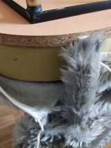 chaises moumoute grises