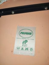 chaise moumoute beige doré