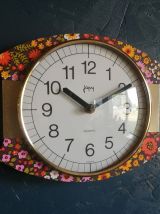 Horloge vintage pendule murale silencieuse dorée Japy fleurs