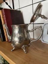 Théïere en métal argenté antique