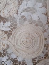 Veste en guipure de Calais