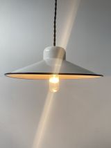 LOT 2 SUSPENSIONS VINTAGE EMAILLEES BLANCHES