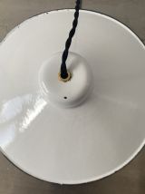 LOT 2 SUSPENSIONS VINTAGE EMAILLEES BLANCHES